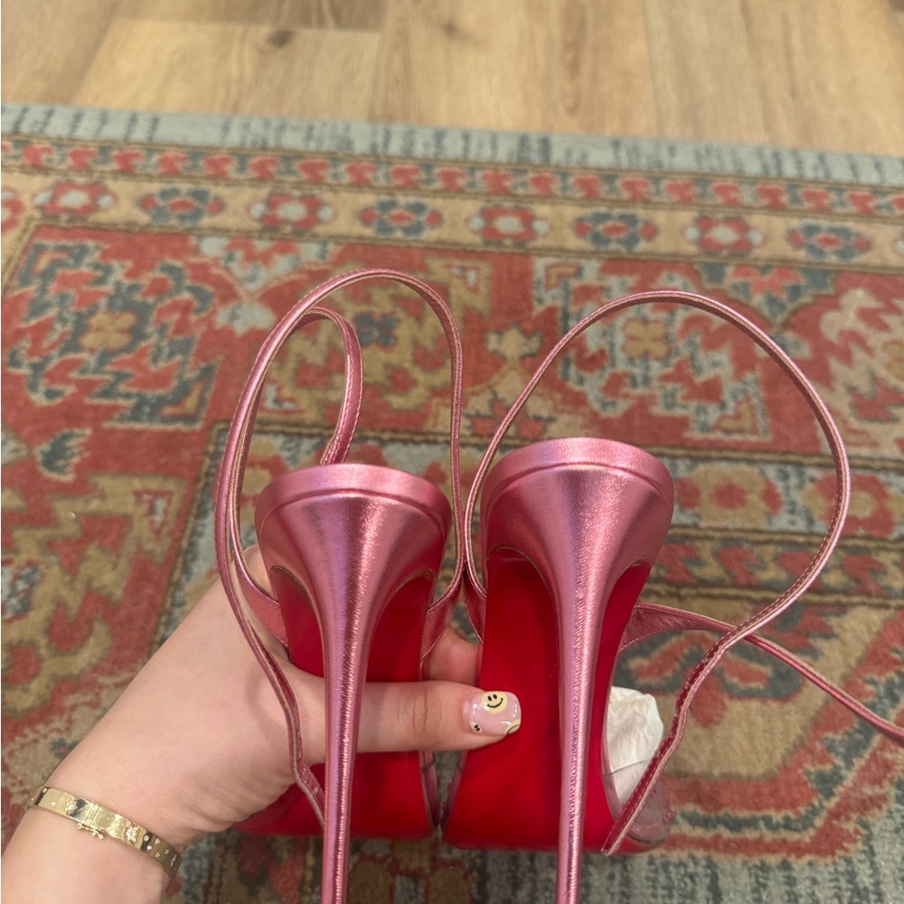 NWT (no box) authentic Christian louboutin pumps - Picture 3 of 8